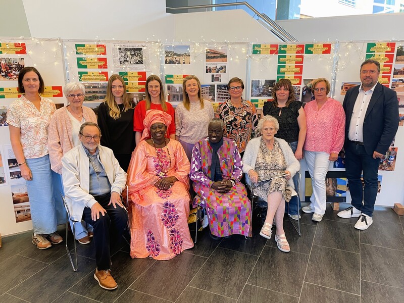 Fototentoonstelling project ‘Groupe Scolaire Etienne et Monique’