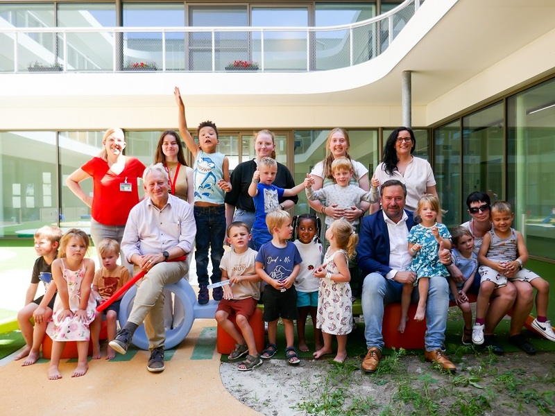 De Krullevaar opent de deuren